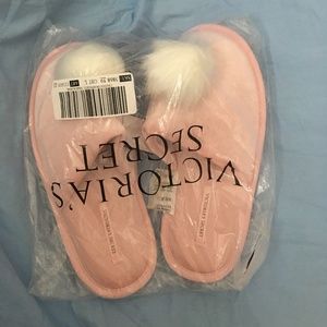 Light Pink VS Puff Slippers!